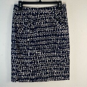 LK Bennett Black & White Abstract Mod Pencil Skirt - Size 6 (US)